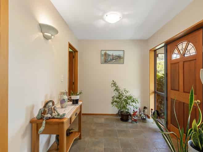 1600 Clintons Road, Darfield