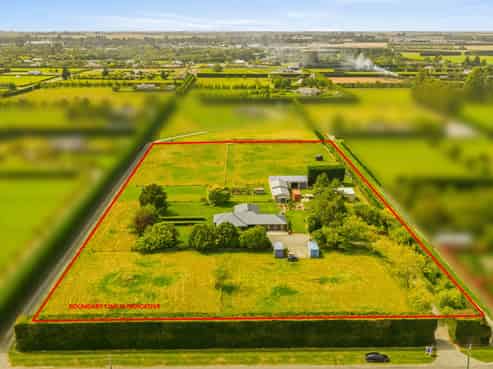 1600 Clintons Road, Darfield