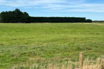 55 McKellar Road, Seaward Bush