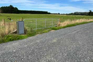 55 McKellar Road, Seaward Bush