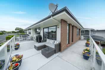 41 Orwell Crescent, Newfield