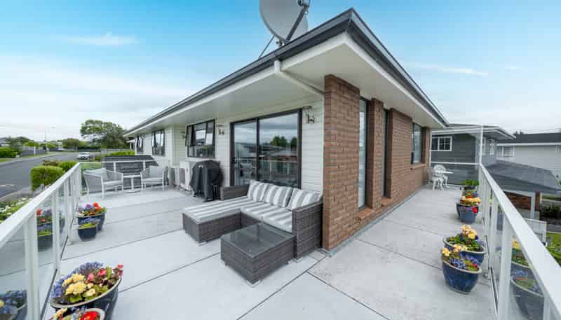 41 Orwell Crescent, Newfield