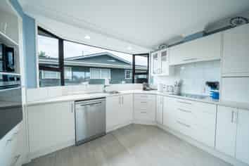 41 Orwell Crescent, Newfield