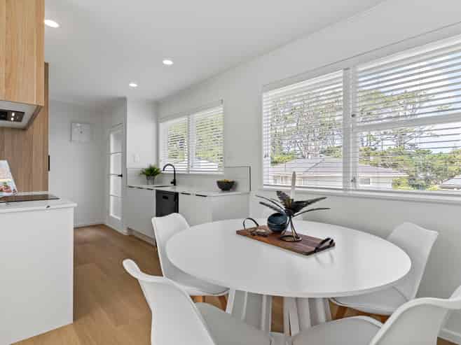 7 Thornlow Street, Glendene