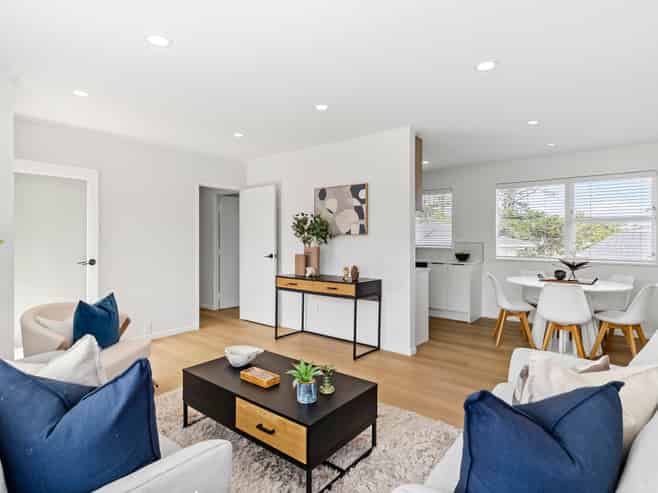 7 Thornlow Street, Glendene