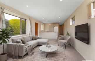 267 Avonhead Road, Avonhead