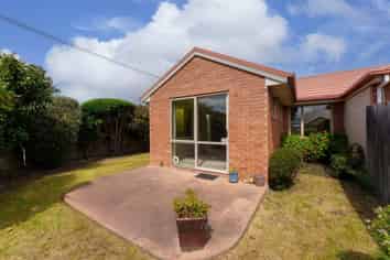 267 Avonhead Road, Avonhead