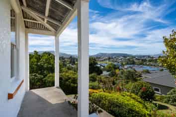 78 & 78A Shetland Street, Wakari