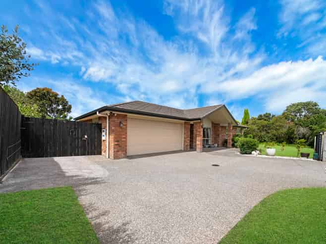 196 Sturges Road, Henderson