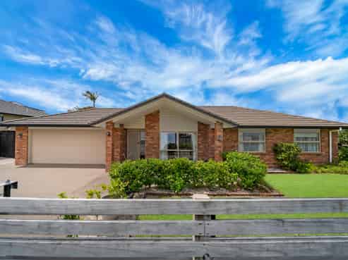 196 Sturges Road, Henderson