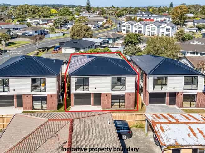 2/30 Sharland Avenue, Manurewa