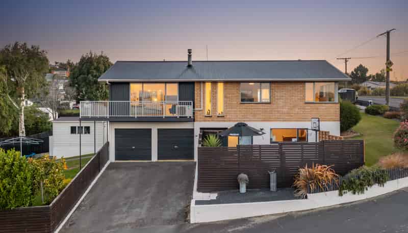 92 Mulford Street, Concord