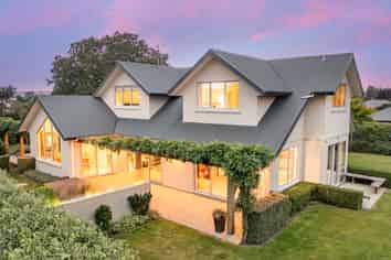 2 Railway Lane, Outram