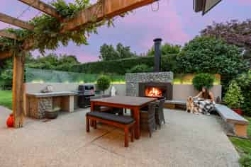 2 Railway Lane, Outram