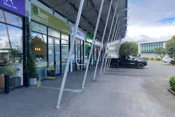 Apollo Retail for lease