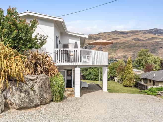 18 Matai Road, Wanaka