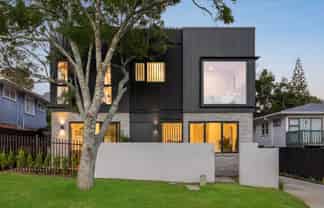 35 Lynden Avenue, Hillcrest