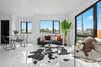 1/95 Maeroa Road, Maeroa