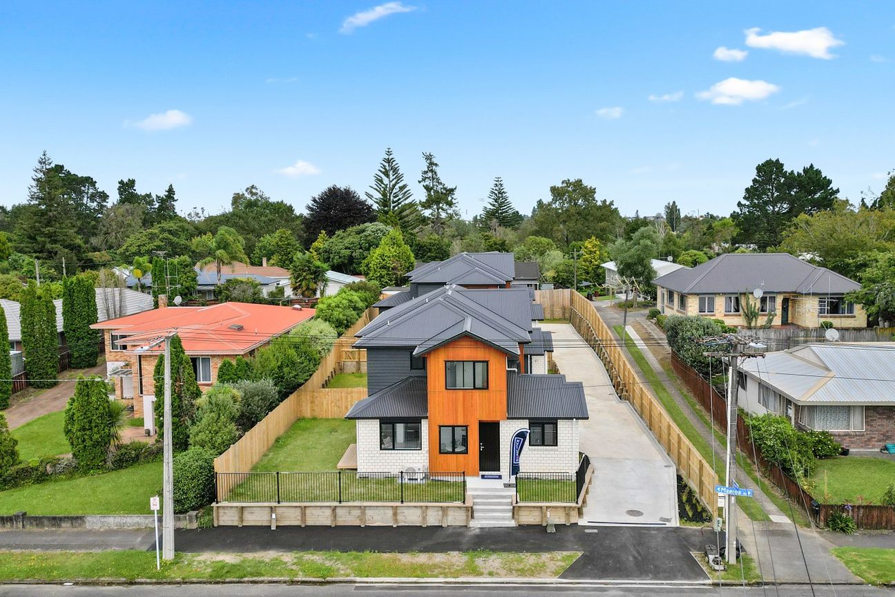 Modern, Road-Front & Seriously Good Buying - Vista 2