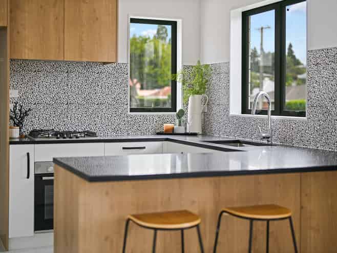 1/95 Maeroa Road, Maeroa