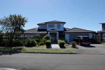 339 Manly St, Paraparaumu Beach