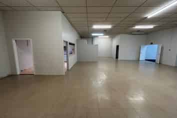 Versatile Unit - Showroom, Office or Warehouse