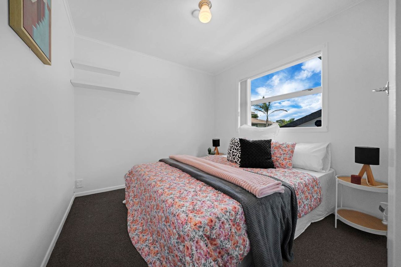 Freehold -Renovated -Near Westgate Shopping Center – pohled 6
