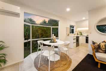 13A Becroft Drive, Forrest Hill