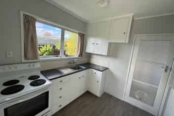 2/3 Kipling Crescent, Stoke