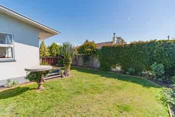 2/3 Kipling Crescent, Stoke