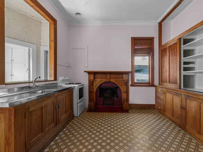 1/900 Heretaunga Street East, Parkvale