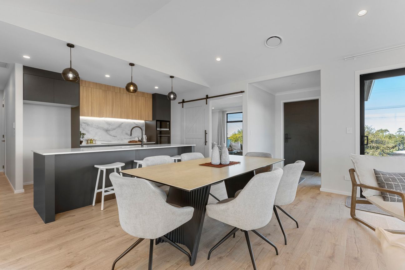 4-Bedroom Modern Home - Widok 3