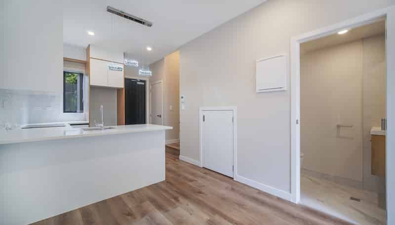 8/14A Diana Drive, Glenfield