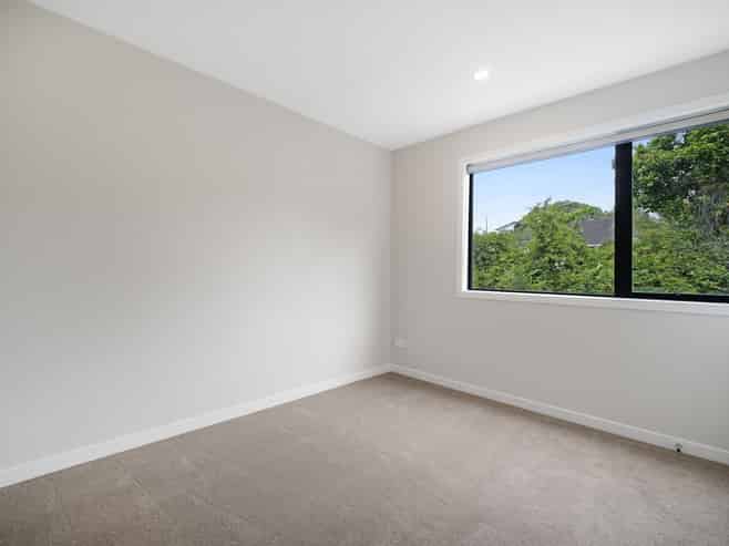 8/14A Diana Drive, Glenfield