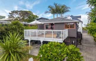 2/43 Rawene Road, Birkenhead