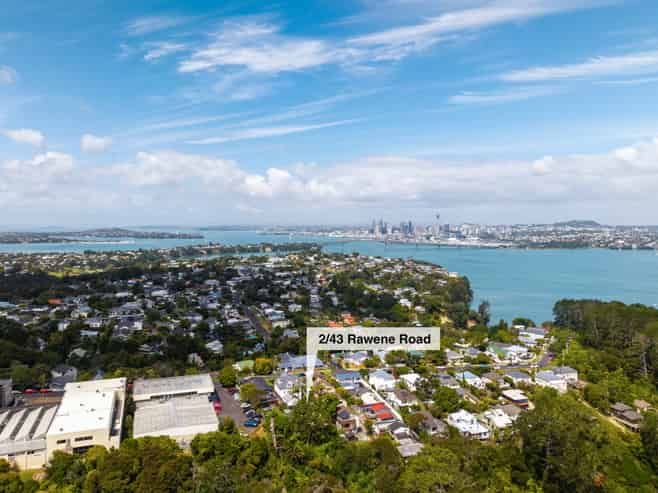 2/43 Rawene Road, Birkenhead