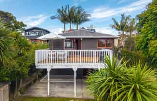 2/43 Rawene Road, Birkenhead