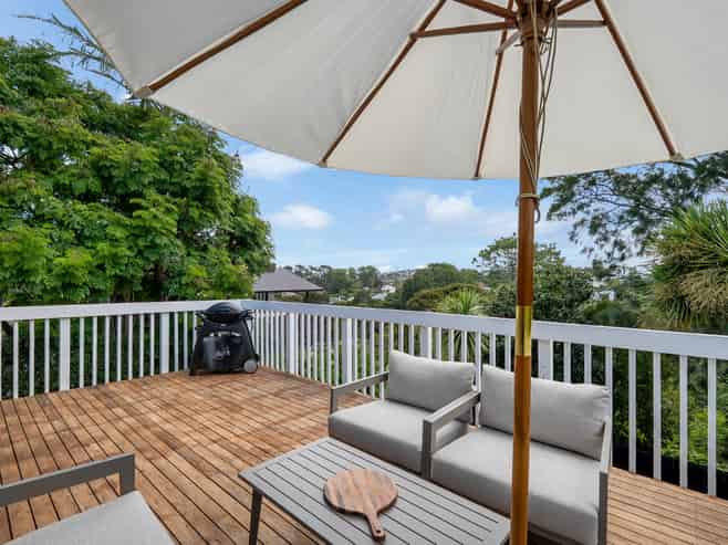 2/43 Rawene Road, Birkenhead