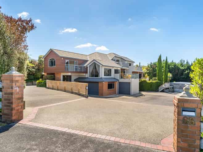 66 Kirton Drive, Riverstone Terraces