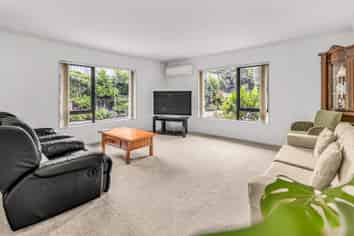 29 Edward Payton Grove, Pukehangi