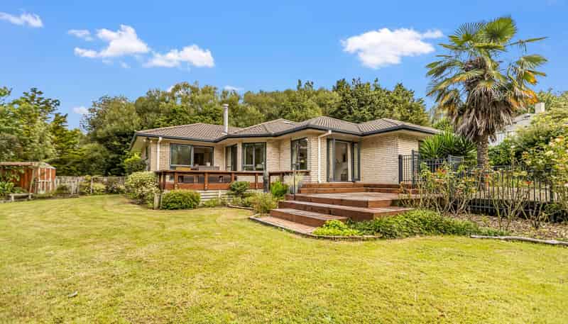 29 Edward Payton Grove, Pukehangi