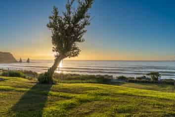 6 Harris Street, Karitane