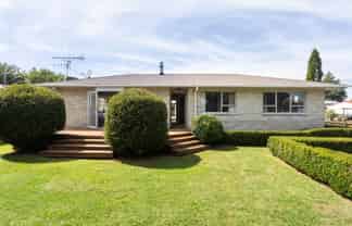 148 Burns Street, Cambridge