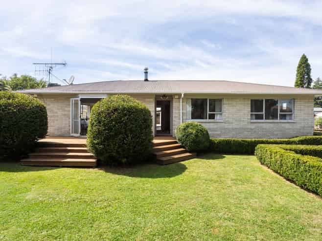 148 Burns Street, Cambridge