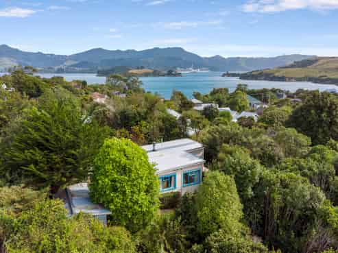 16 Mcauley Road, Portobello