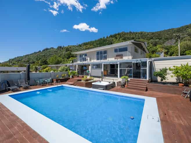 4a Rutland Street, Picton