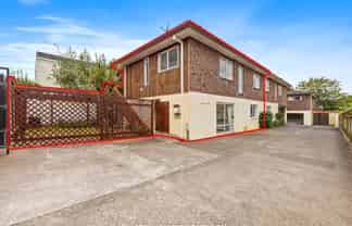 5C Ngatiawa Street, One Tree Hill