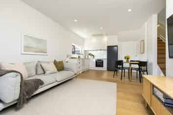 70A Neil Avenue, Te Atatu Peninsula