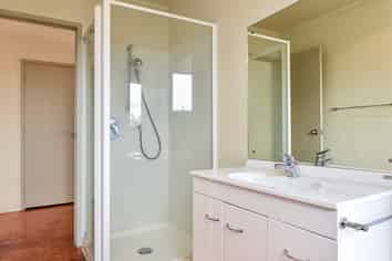 76  Central Park Drive , Henderson