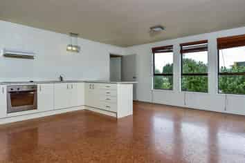 76  Central Park Drive , Henderson